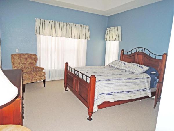 The Lakes At The Savannah, 1835 E Sanderling Ln #Apt B1, Fort Pierce, Florida 34982, image 3