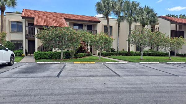 Lakeside Of Banyan Springs, 5306 Cedar Lake Dr #104, Boynton Beach, Florida 33437, image 1