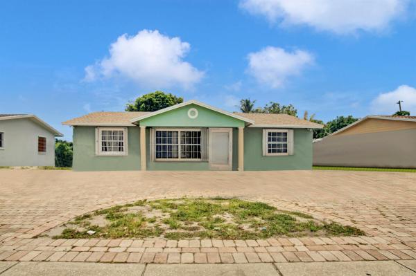 Gramercy Park, 5772 N Haverhill Rd, West Palm Beach, Florida 33407, image 1