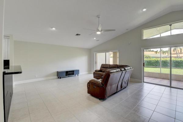 Waterford At The Cascades, 6670 Maybrook Rd, Boynton Beach, Florida 33437, image 1