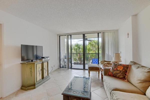 Boca Bayou, 22 Royal Palm Way #2040, Boca Raton, Florida 33432, image 1