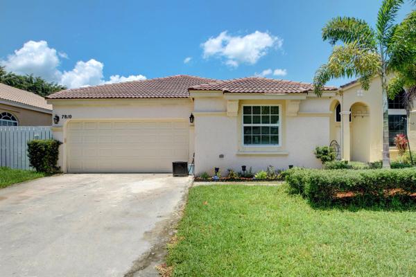 Candlewood, 7810 Rockport Cir, Lake Worth Beach, Florida 33467, image 1