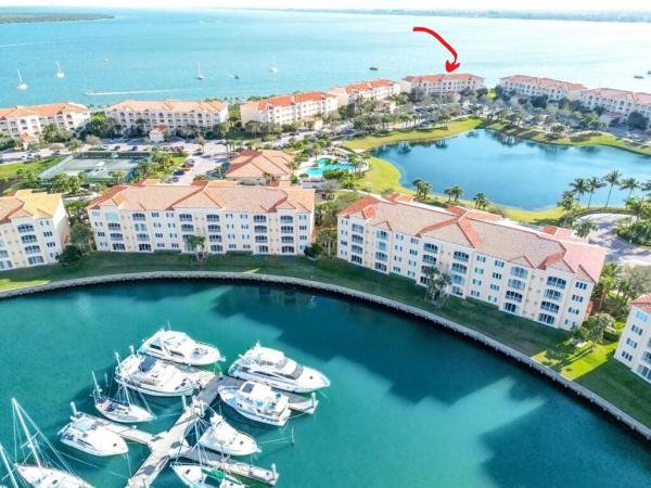 Harbour Isle West, 30 Harbour Isle Dr #304, Fort Pierce, Florida 34949, image 1