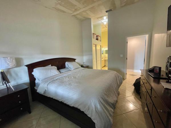 Country Lake Manors Townhomes, 6711 NW 189th St St, Hialeah, Florida 33015, image 1