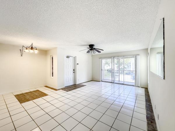 Pine Ridge At Delray Beach, 13750 Oneida Dr #A2, Delray Beach, Florida 33446, image 3