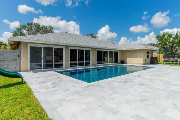 Saratoga Pines, 102 Habitat Ct, Royal Palm Beach, Florida 33411, image 1