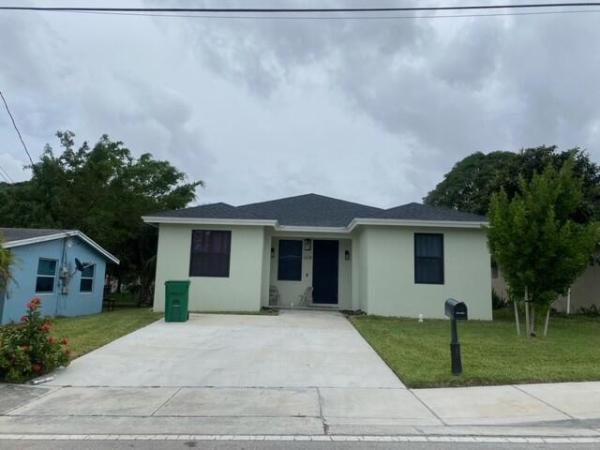 Acrehome Park, 1435 W 36th St, Riviera Beach, Florida 33404, image 2