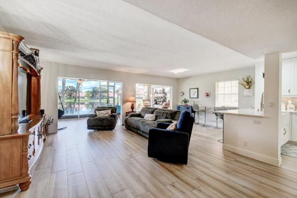 Emerald Pointe, 14431 Via Royale #1, Delray Beach, Florida 33446, image 1