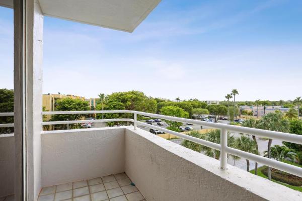 Florida 2001, 11715 SW 18th St #502, Tamiami, Florida 33175, image 1