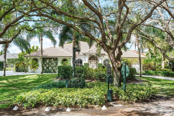 Heritage Oaks, 18092 SE Laurel Leaf Ln, Tequesta, Florida 33469, image 1