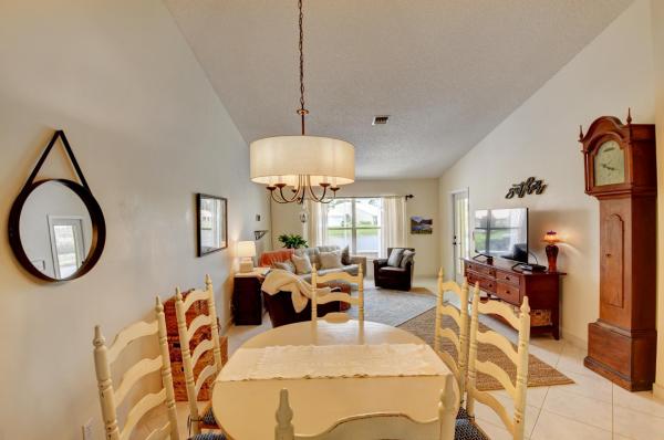 Floral Lakes, 6071 Floral Lakes Dr, Delray Beach, Florida 33484, image 2
