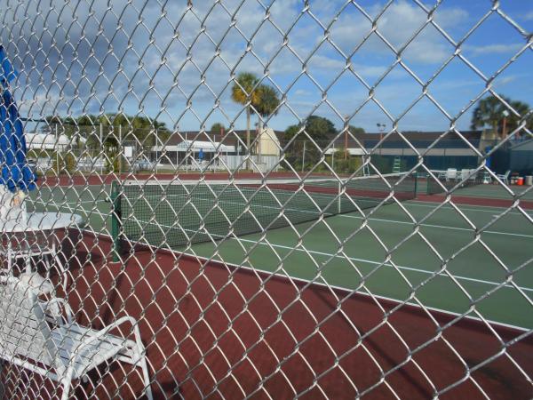 Golden Lakes Village, 104 Lake Susan Dr, West Palm Beach, Florida 33411, image 1