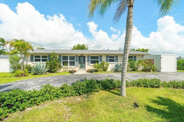 Fairlawn, 1325 SE 1st Ave, Deerfield Beach, Florida 33441, image 1