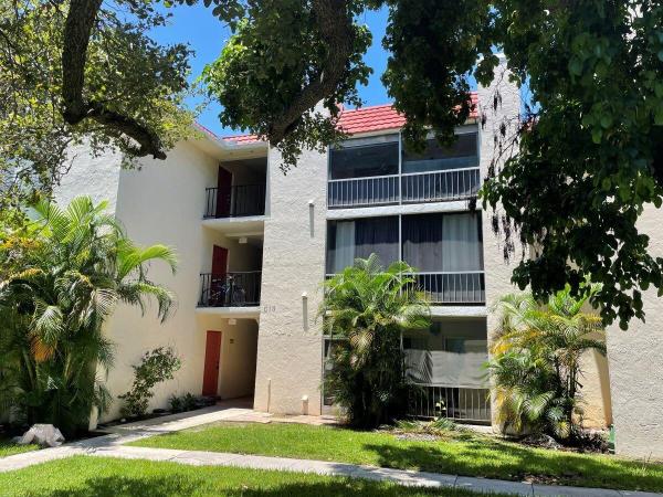 Spanish Oaks Of Boca, 618 NW 13th St #11, Boca Raton, Florida 33486, image 1