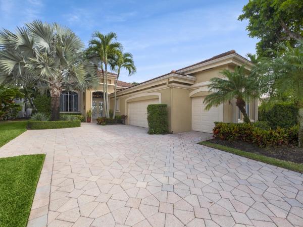 Cayman Isle, 261 Isle Way, Palm Beach Gardens, Florida 33418, image 1