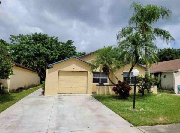 Pine Springs, 9156 Pine Springs Dr, Boca Raton, Florida 33428, image 1