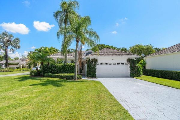 Muirfield, 2562 Muir Cir, Wellington, Florida 33414, image 1
