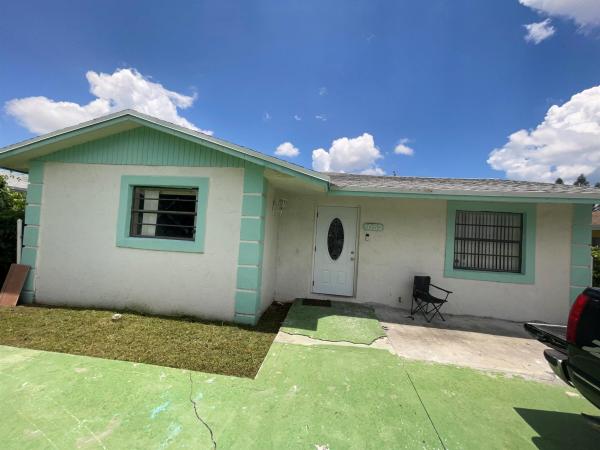 Inlet City, 1052 W 6th St, Riviera Beach, Florida 33404, image 1