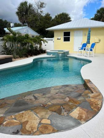 B S Harris, 11001 S Indian River Dr, Fort Pierce, Florida 34982, image 1