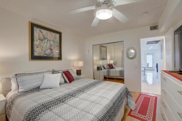 Exeter At Century Village, 2062 Exeter D, Boca Raton, Florida 33434, image 2
