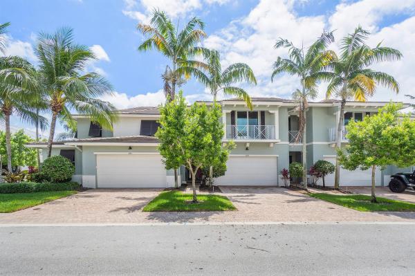 Hampton Cay, 4140 Darlington St, Palm Beach Gardens, Florida 33418, image 1