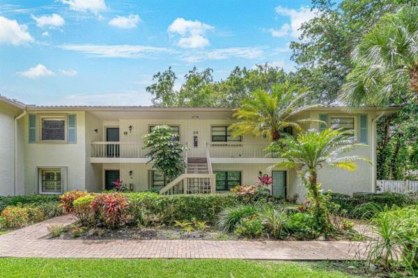 Westgate At Hunters Run, 22 Westgate Ln #E, Boynton Beach, Florida 33436, image 1