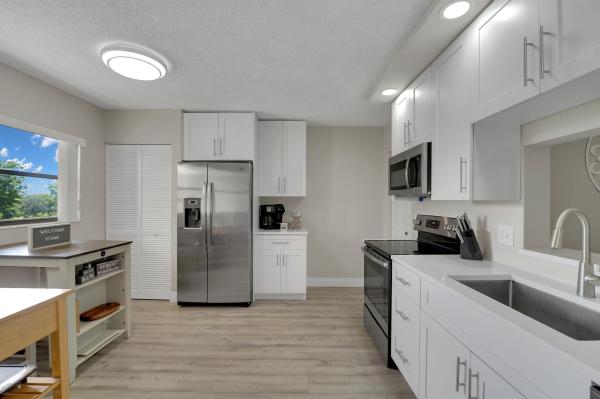 Hammocks Lake Forest, 1738 Hammock Blvd #304, Coconut Creek, Florida 33063, image 1