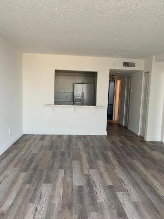 Sailboat Cay, 13499 Biscayne Blvd #807, North Miami, Florida 33181, image 1