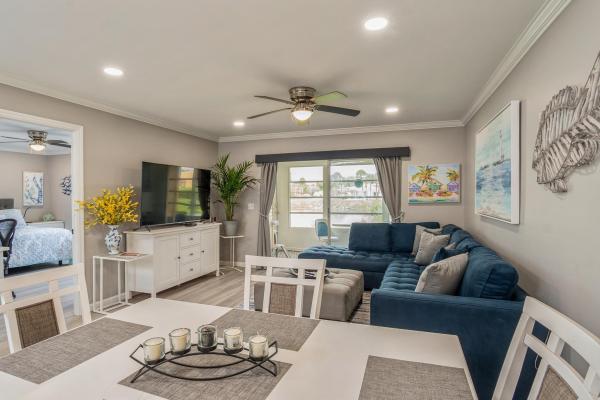 Golden Lakes Village, 357 Lake Frances Dr, West Palm Beach, Florida 33411, image 3