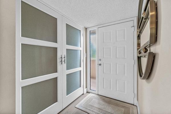 Applewood Village 1, 2660 Carambola Cir N #202, Coconut Creek, Florida 33066, image 3
