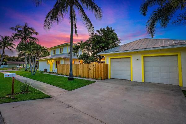 Pine Gardens North, 425 Hugh St, Jupiter, Florida 33458, image 1