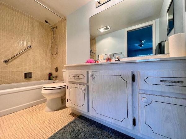 Wellington At Century Village, 151 Wellington H, West Palm Beach, Florida 33417, image 2