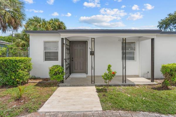 Blue Heron Park, 400 W 15th St, Riviera Beach, Florida 33404, image 1