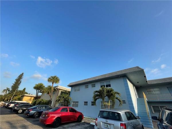 Crystal Hills, 1021 NW 45th St #8, Deerfield Beach, Florida 33064, image 1