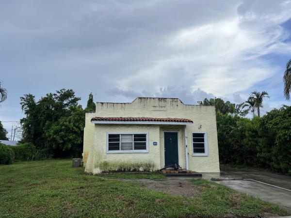 Colonial Estates, 420 Independence Rd, West Palm Beach, Florida 33405, image 1