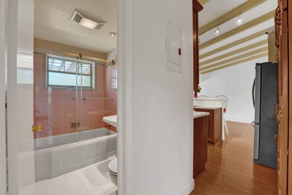 Lauderdale Isles, 2536 Bimini Ln, Fort Lauderdale, Florida 33312, image 1