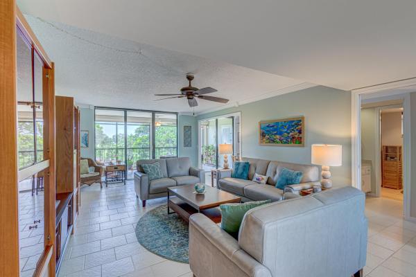 Woodland Lakes, 5390 Woodland Lakes Dr #301, Palm Beach Gardens, Florida 33418, image 1