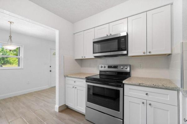 Fort Pierce Residential, 524 N 14th St, Fort Pierce, Florida 34950, image 3