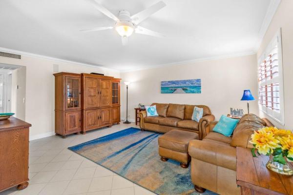 Waterford At Kings Point, 129 Waterford #F, Delray Beach, Florida 33446, image 1