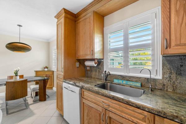 Waterford At Kings Point, 129 Waterford #F, Delray Beach, Florida 33446, image 3
