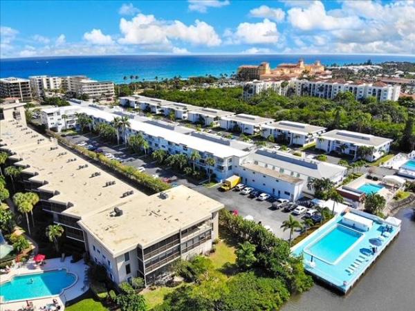 Tropicana Gardens, 4001 S Ocean Blvd #106, South Palm Beach, Florida 33480, image 3