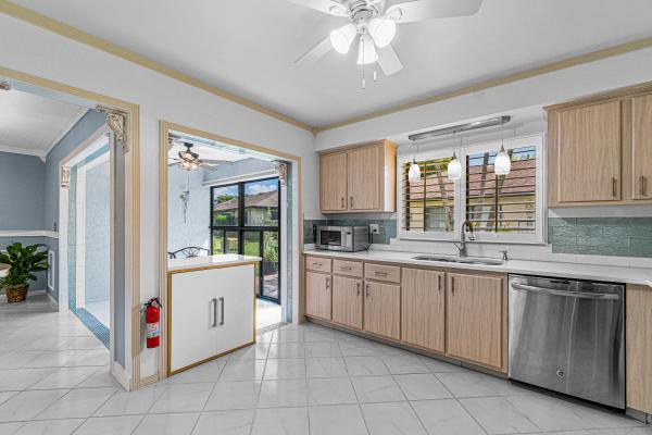 Greentree Villas, 4650 Finchwood Way #A, Boynton Beach, Florida 33436, image 1