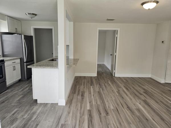 Lakewood Gardens, 3313 Gulfstream Rd, Palm Springs, Florida 33461, image 3
