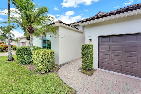 Carriage Homes At Woodfield Hunt Club, 4179 NW 29th Way, Boca Raton, Florida 33434, image 1