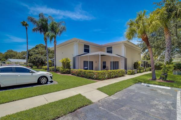 The Pines At Lawnwood, 1538 N Lawnwood 4th Cir #4, Fort Pierce, Florida 34950, image 1