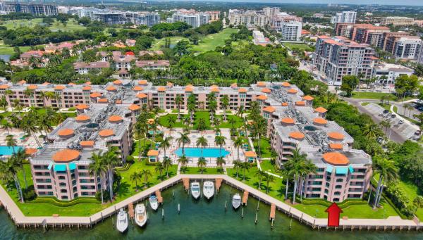 Mizner Court, 100 SE 5th Ave #101, Boca Raton, Florida 33432, image 2