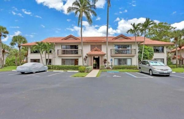 Dunbar Woods, 1107 Duncan Cir #101, Palm Beach Gardens, Florida 33418, image 1