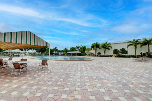 Northampton At Century Village, 361 Northampton R, West Palm Beach, Florida 33417, image 2