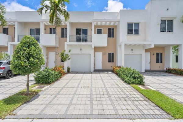 Neovita At Doral, 7159 NW 102nd Pl, Doral, Florida 33178, image 1