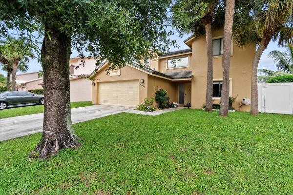 Strawberry Lakes, 6035 Strawberry Lakes Cir, Lake Worth Beach, Florida 33463, image 1